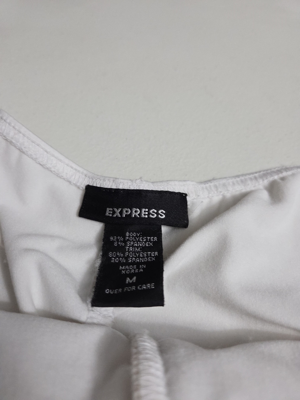 Express White Ruched Mesh Center Ruffle Milkmaid Top - M - Picture 6 of 9